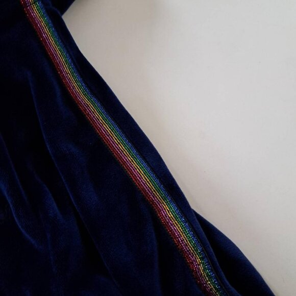 Skechers girl Navy soft Velour Hoodie with Colorful Stripe Size 8 - Picture 2 of 4